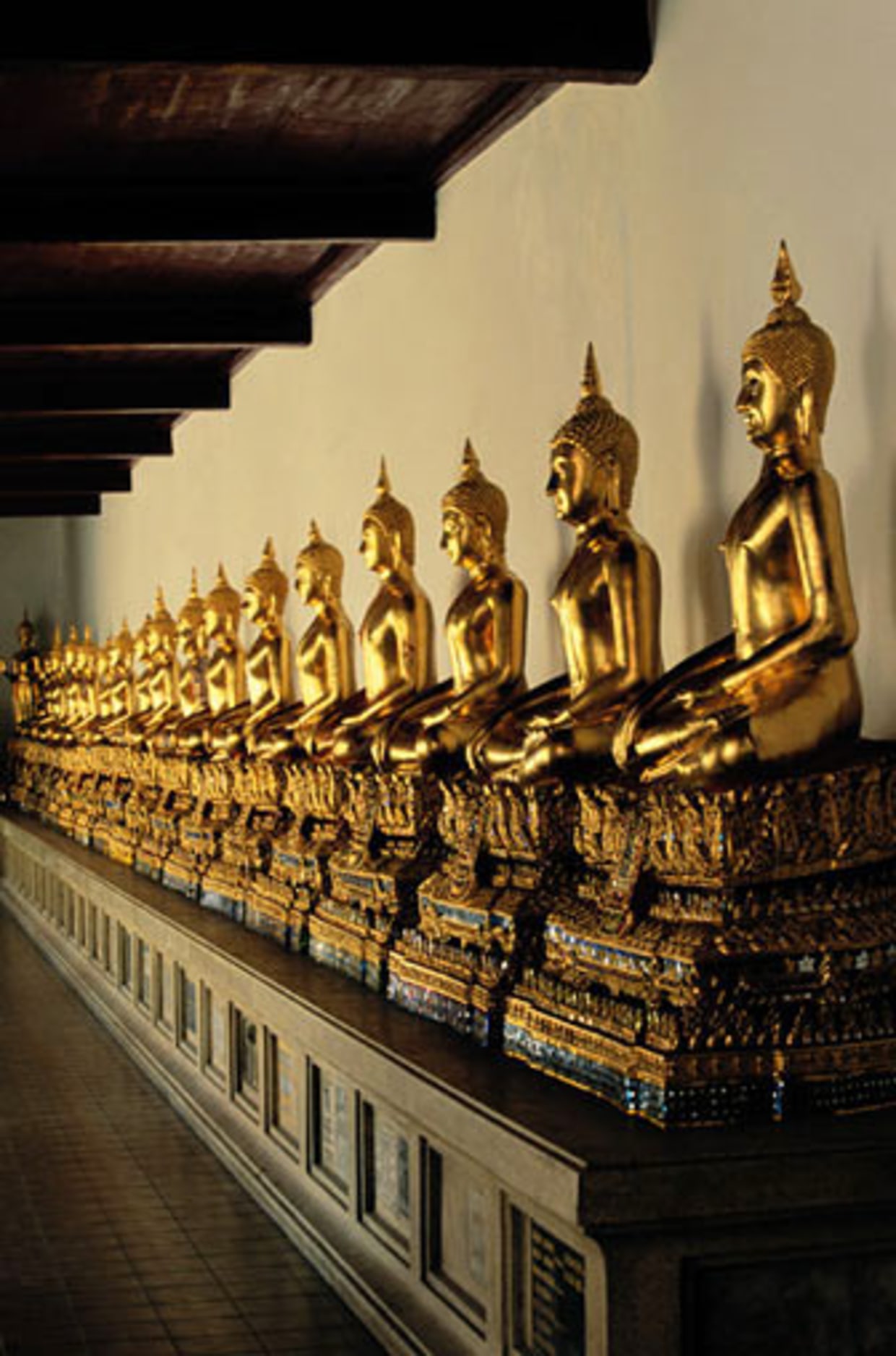 Golden Buddhas in the Wat Saket Temple in Bangkok