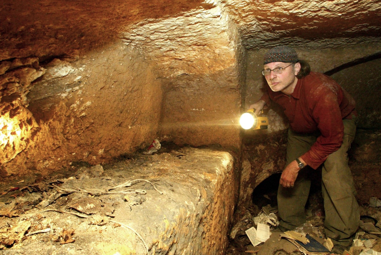 Claims about Jesus' 'lost tomb' stir up tempest