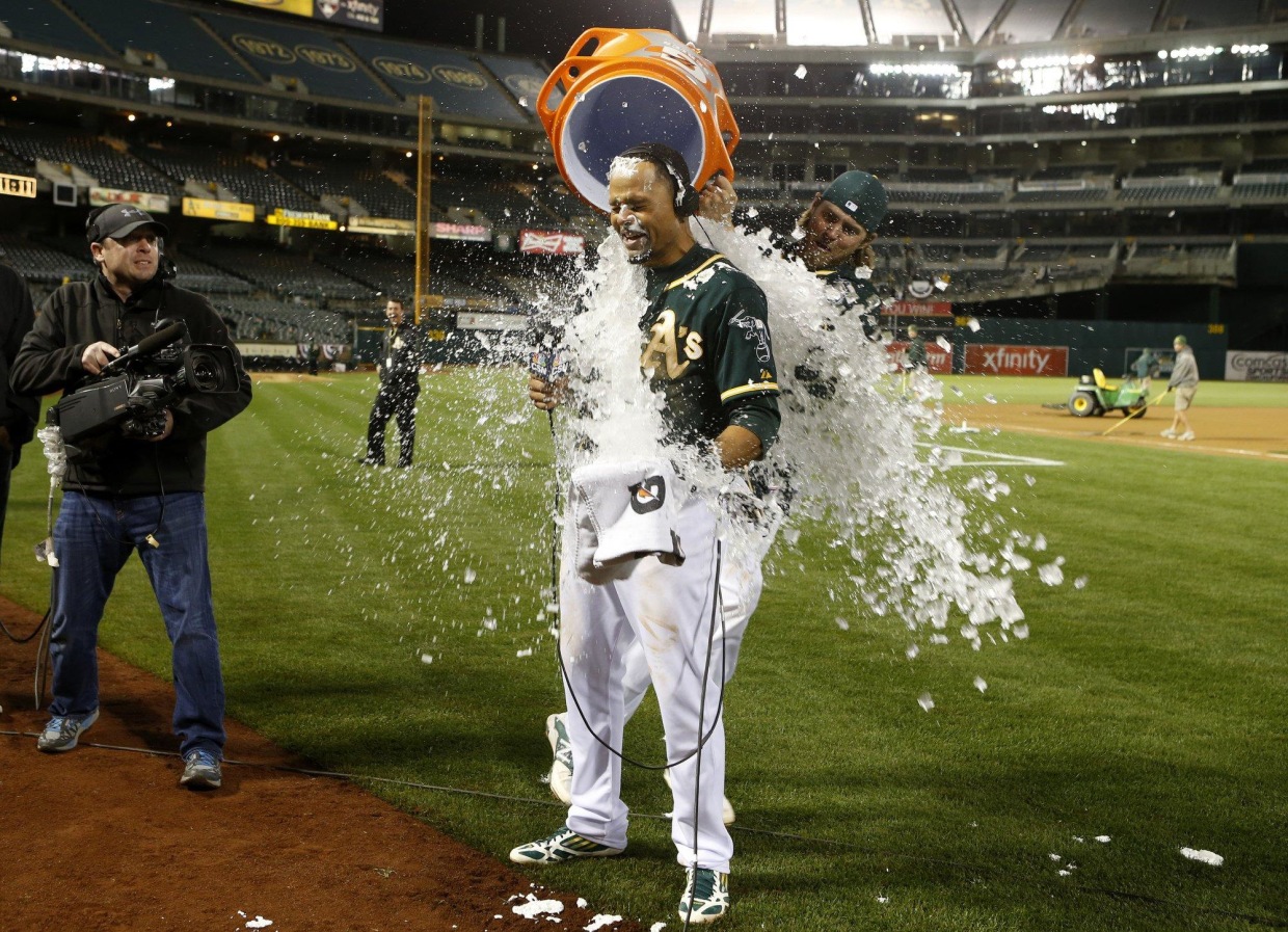 Coco Crisp's new haircut isinteresting - NBC Sports