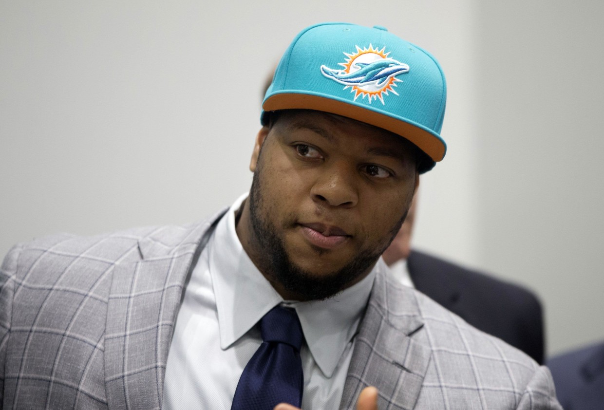 Ndamukong Suh lands $114 million contract with Dolphins