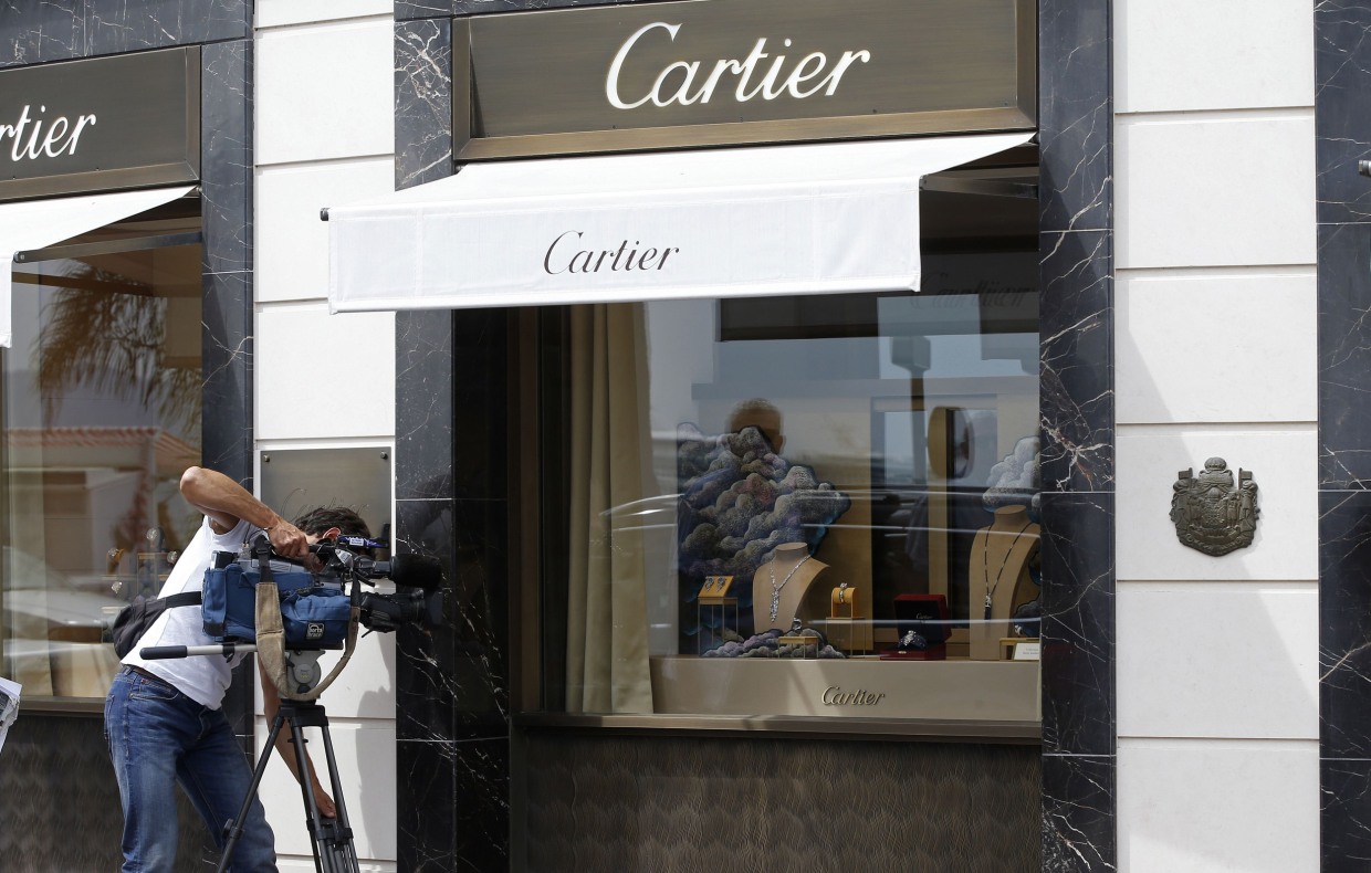 Jewels Worth Estimated 19 Million Stolen in Cannes Cartier Heist