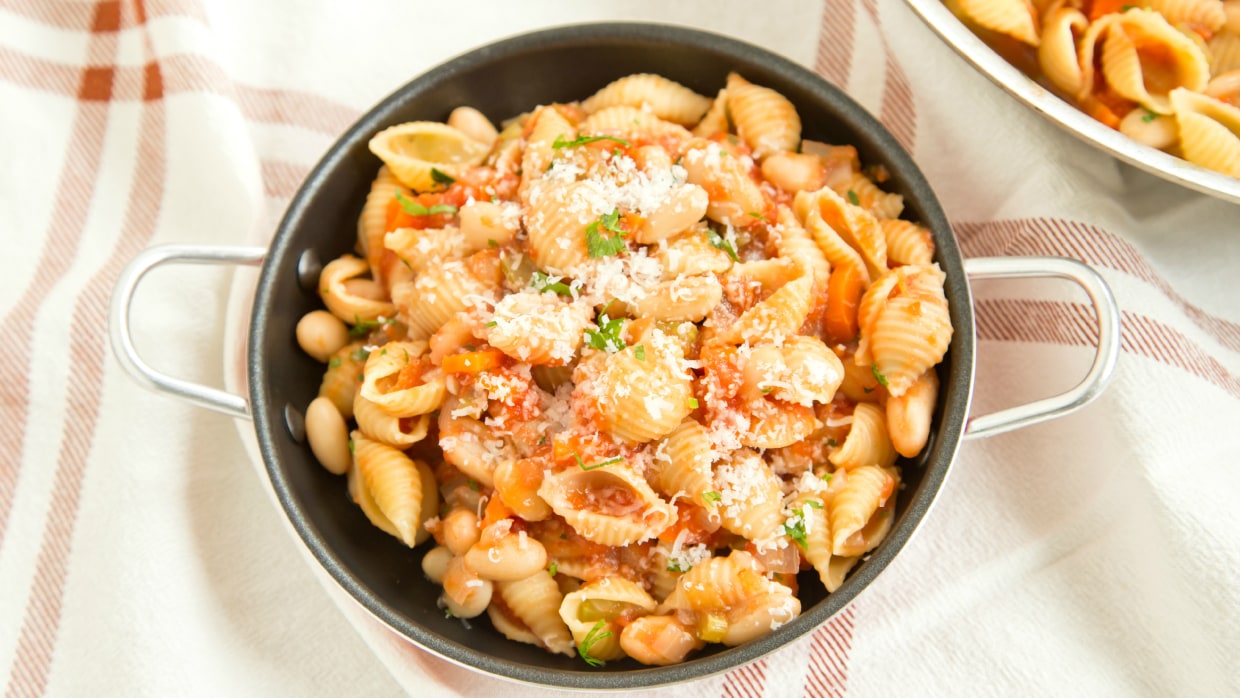 One-Pot Yummy Pasta - The Defined Dish Recipes