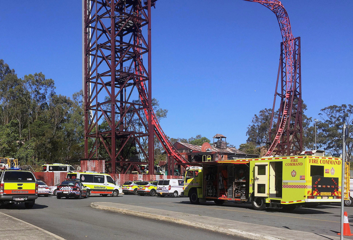 Malfunction at Australia s Dreamworld Theme Park Kills 4 on Raft Ride