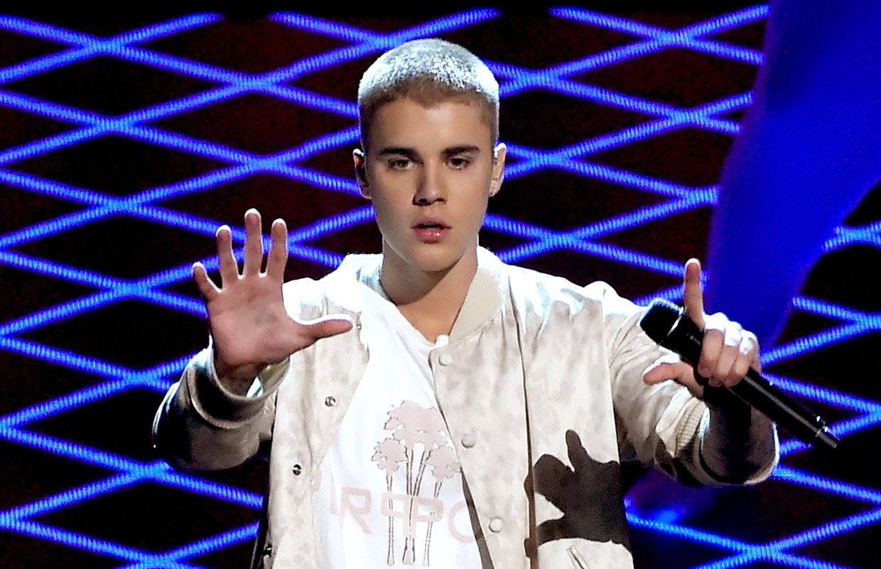 Justin Bieber Impersonator Accused of 900 Child Sex Crimes
