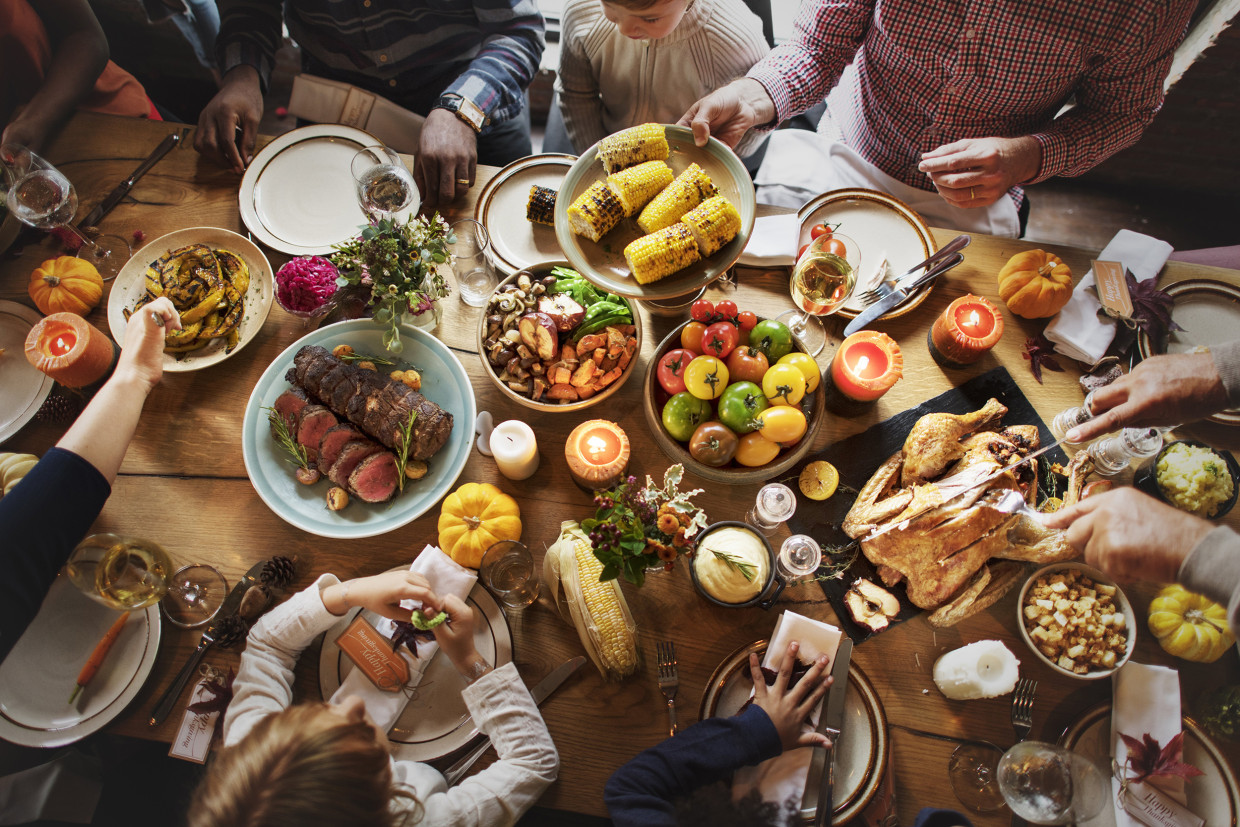 Thanksgiving Traditions for a Family Focused Holiday - Focus on