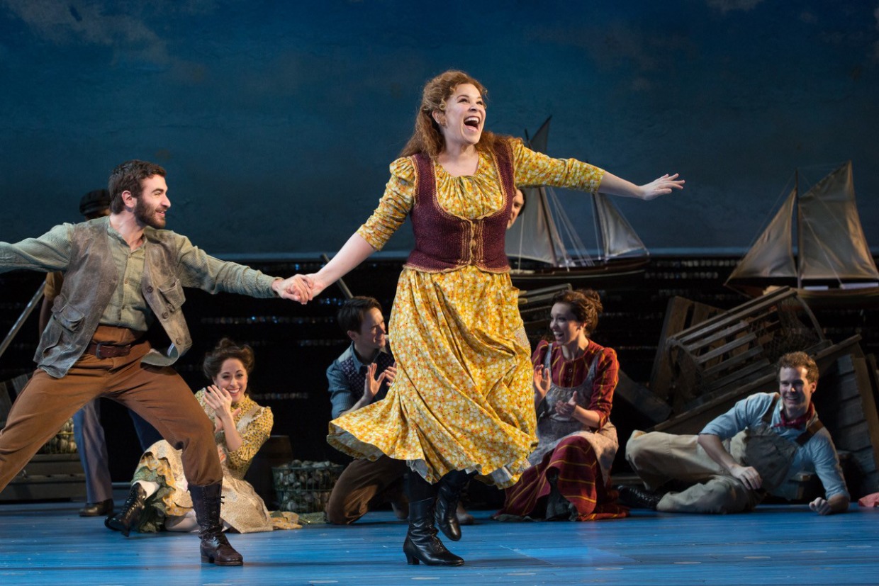 Tony nominee Lindsay Mendez among Latinos making a mark on Broadway this  season