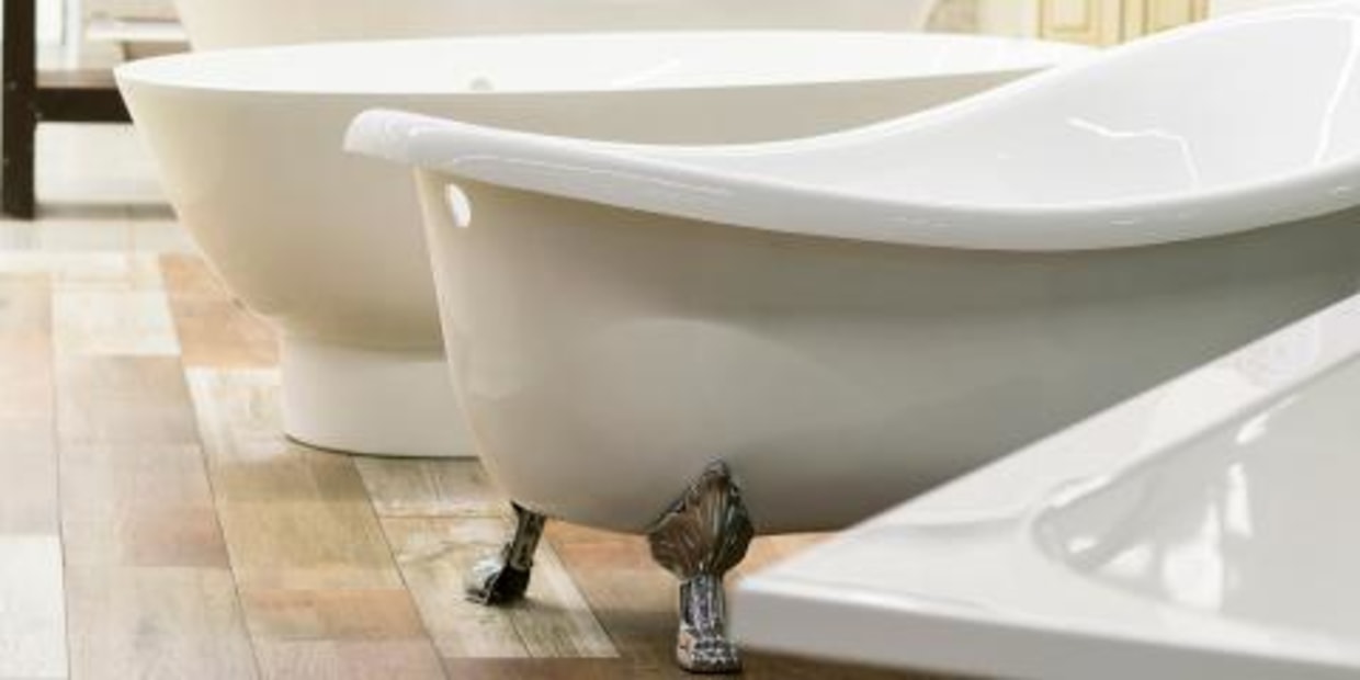 Reglaze Or Replace Your Bathtub, Refinish Your Own Bathtub