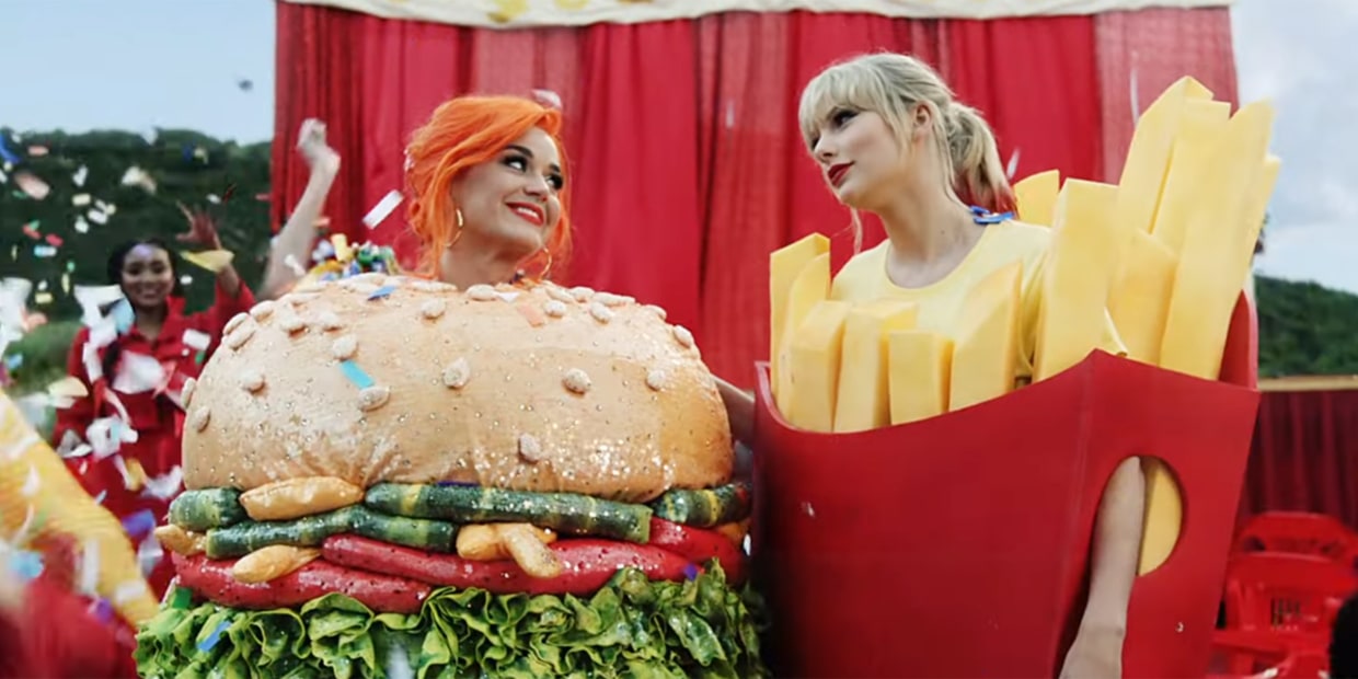 Taylor Swift vs Katy Perry  Subway Surfers Parody 