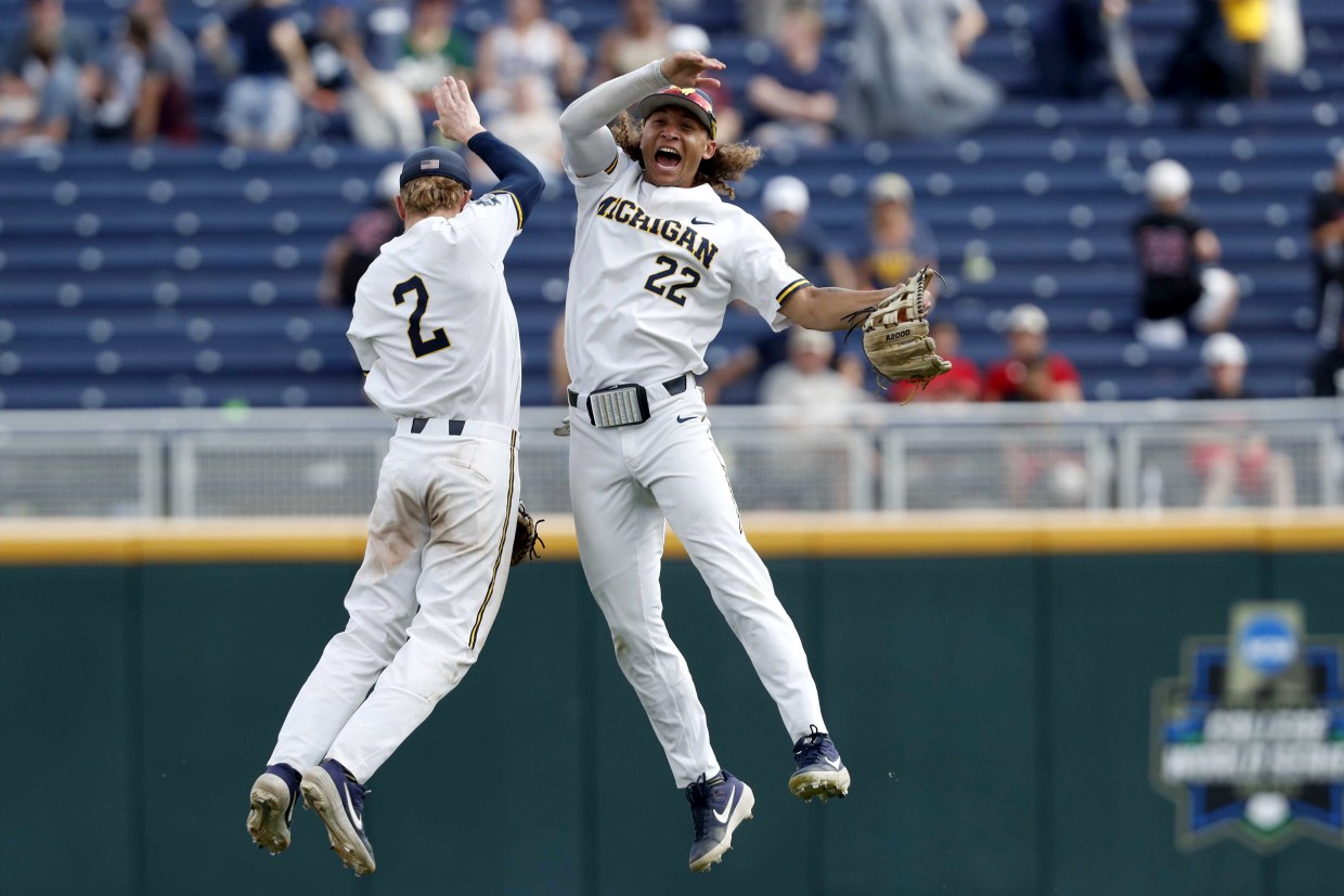 College baseball - Vote for the best College World Series team of