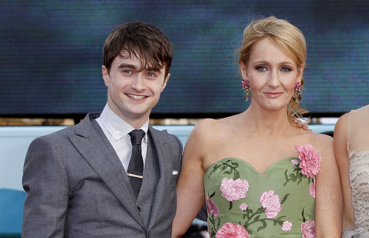 Danie Danial Fucking Videos - Transgender women are women': Daniel Radcliffe clashes with J.K. Rowling
