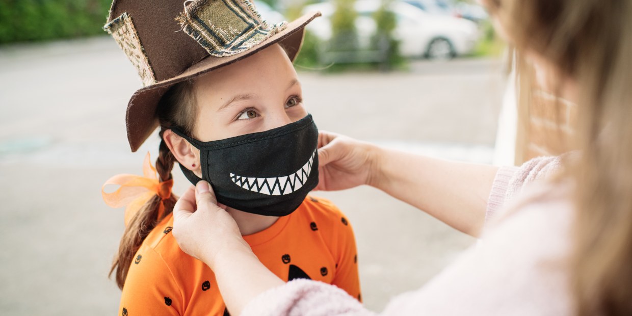 Download 16 Halloween Face Masks That Are Equally Safe And Spooky