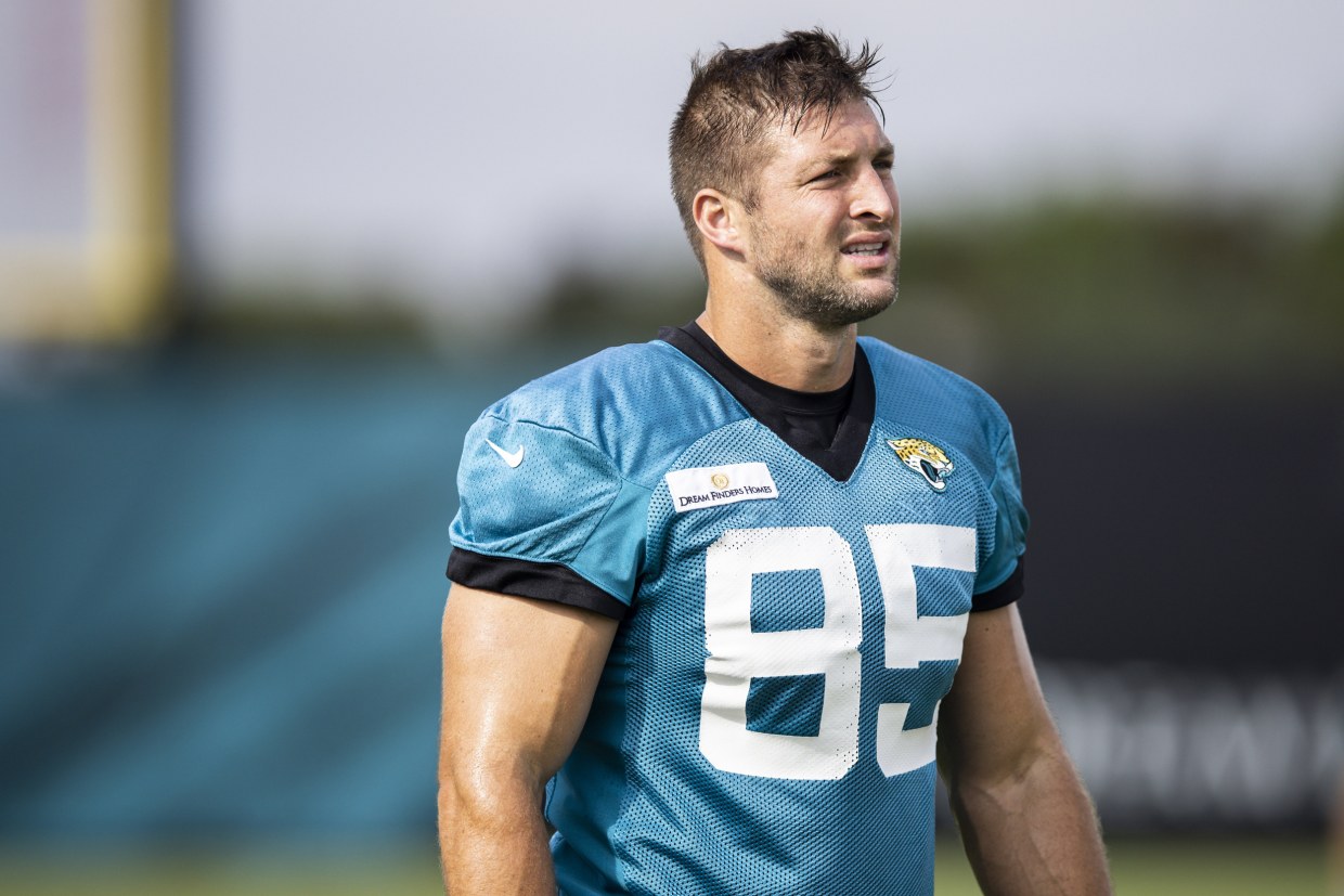 Tim Tebow Haircut: Where Does it Rank Among Sports' Worst 'Dos