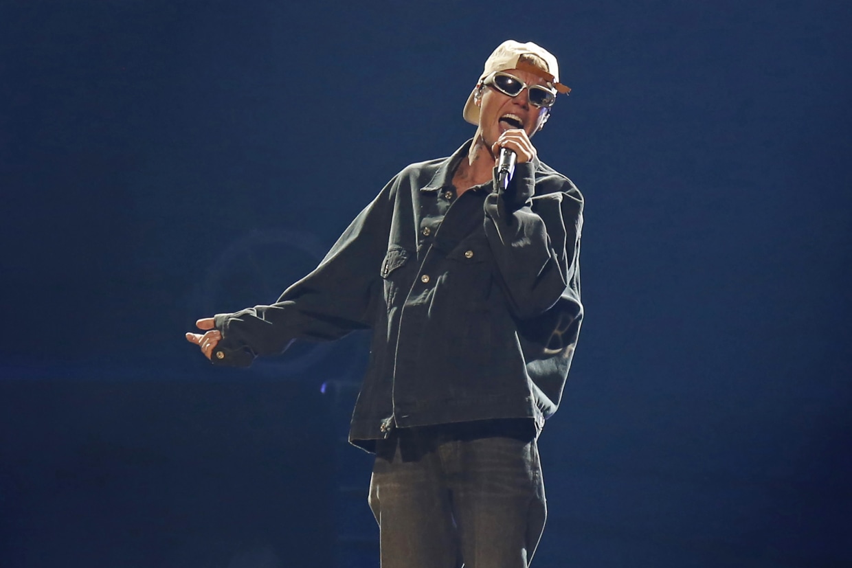 Jinsiy aloqa Josten Beiber