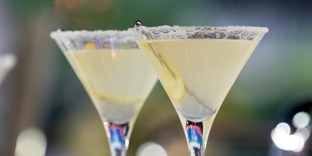 After-Work Lemon Drop Featuring Crofton Ribbed Martini Glasses 🍸 : r/aldi