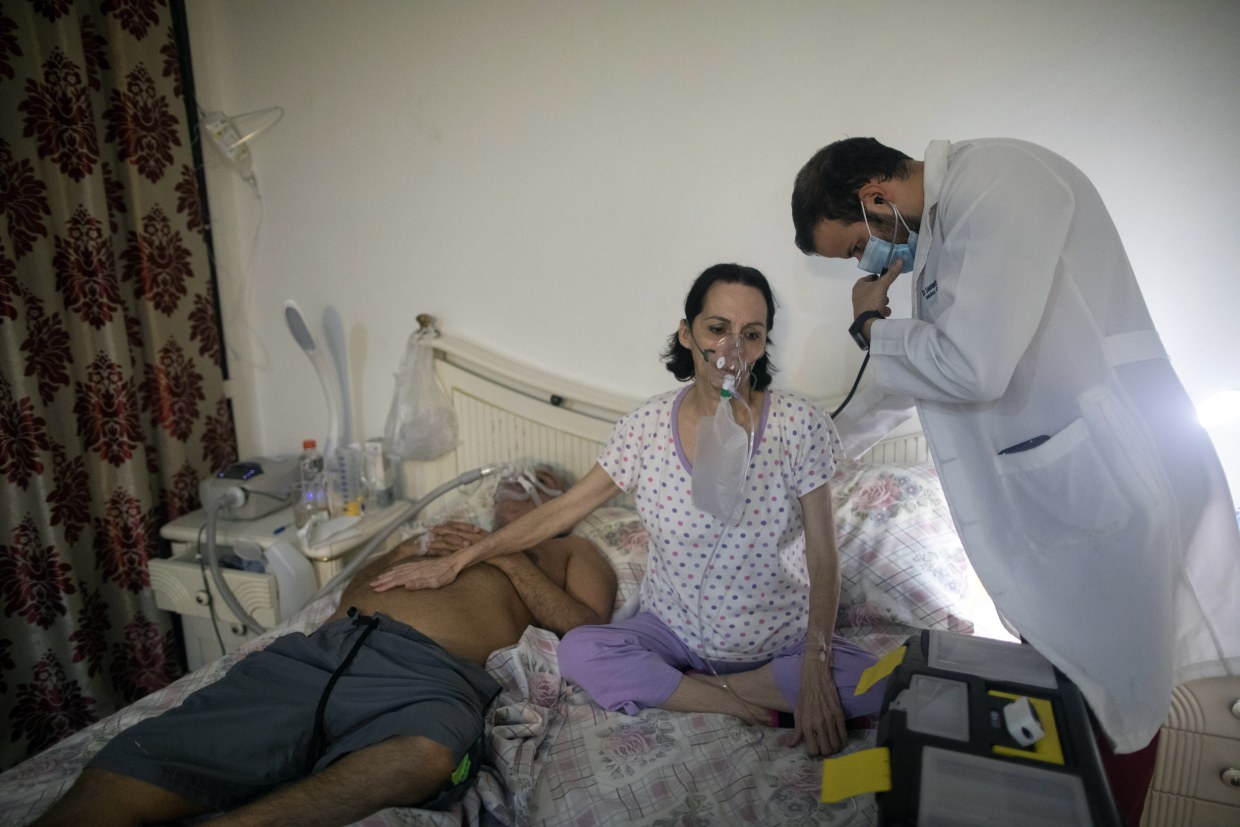 Image: Covid  In home care