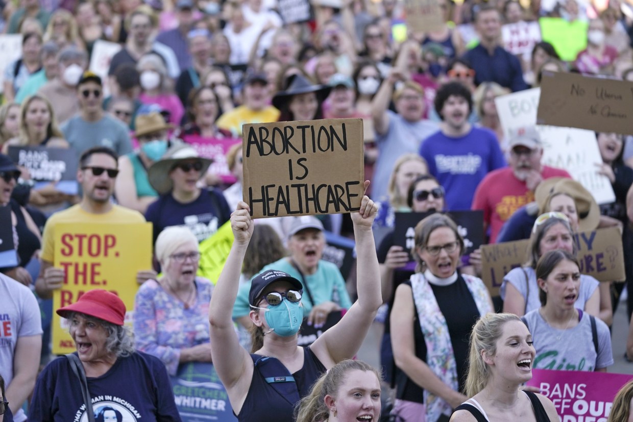 Abortion-rights protesters