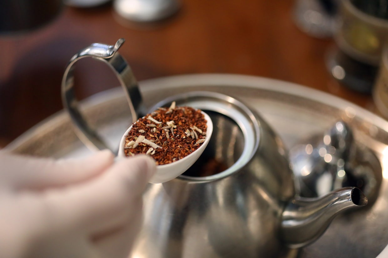 Pouring milk first makes the ideal cup of tea, research shows - Heart