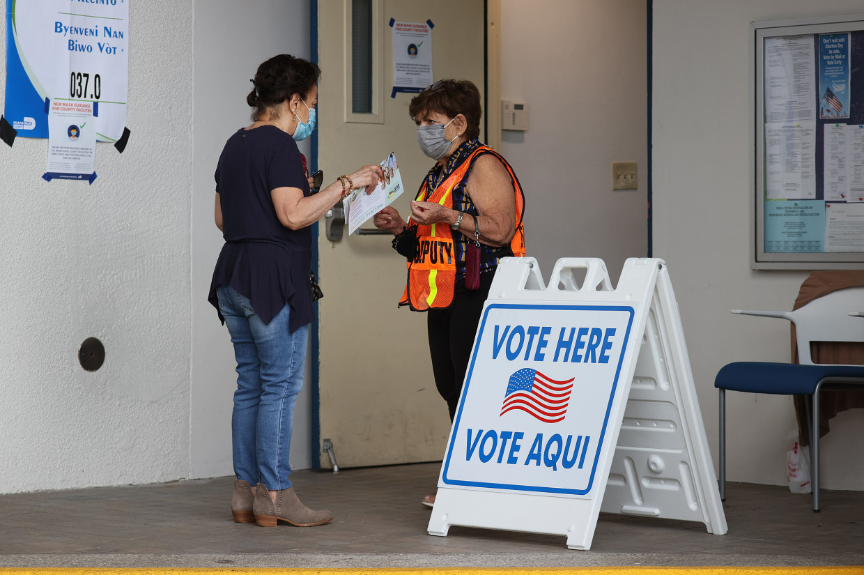 Image: Floridians Head To The Polls On Election Day