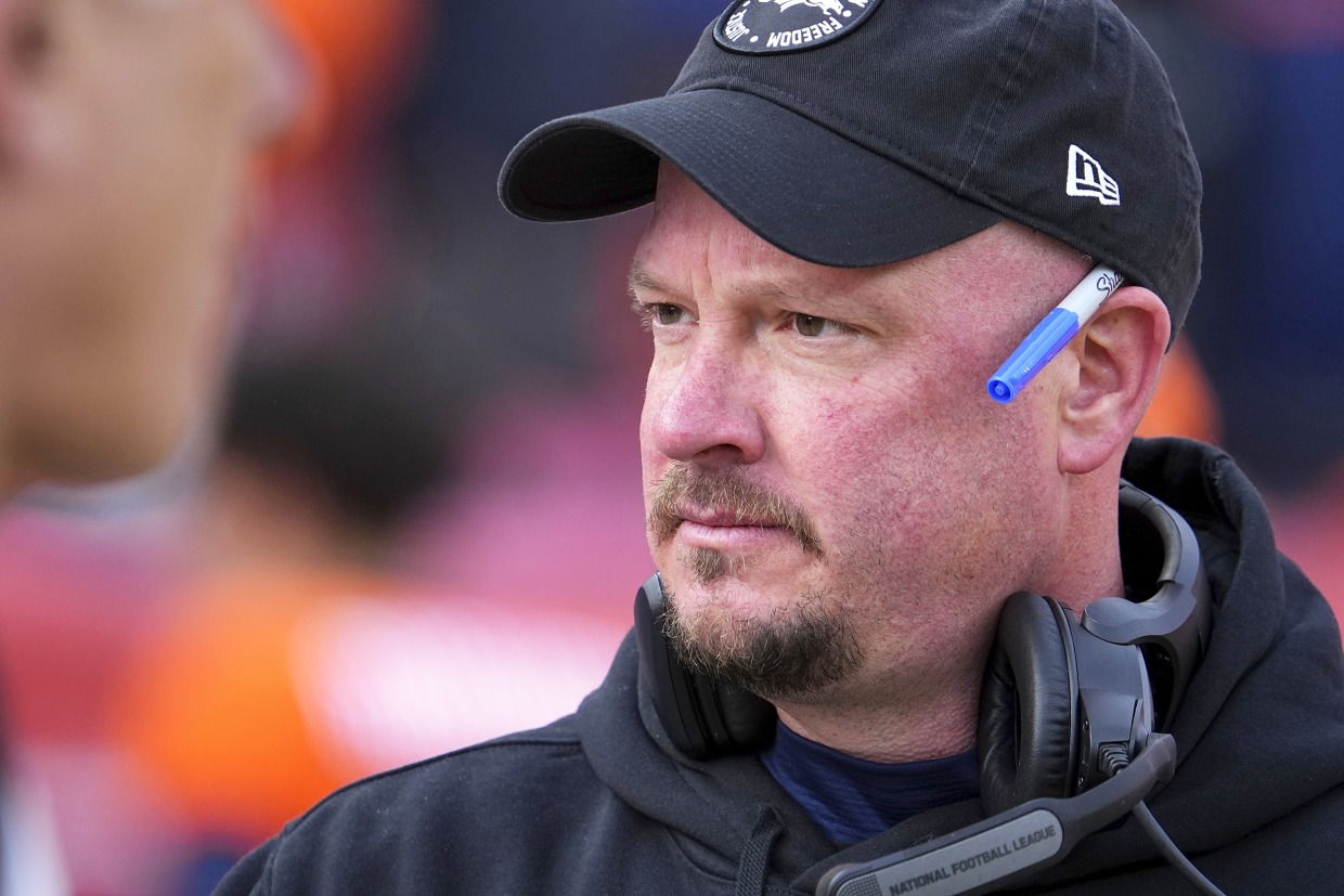 Denver Broncos fire head coach Nathaniel Hackett amid 4-11 record