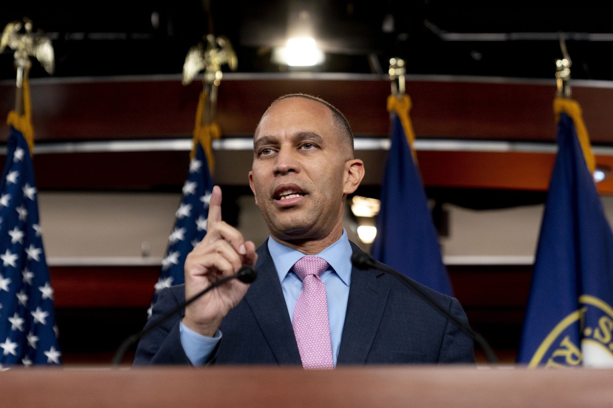 Newly appointed House Minority Leader Hakeem Jeffries speaks at a news conference