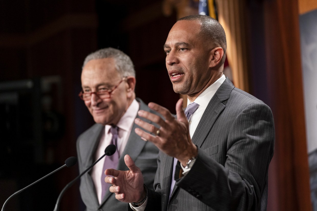 House Minority Leader Hakeem Jeffries, D-N.Y., and Senate Majority Leader Chuck Schumer, D-N.Y., at the Capitol on Jan. 25, 2023.
