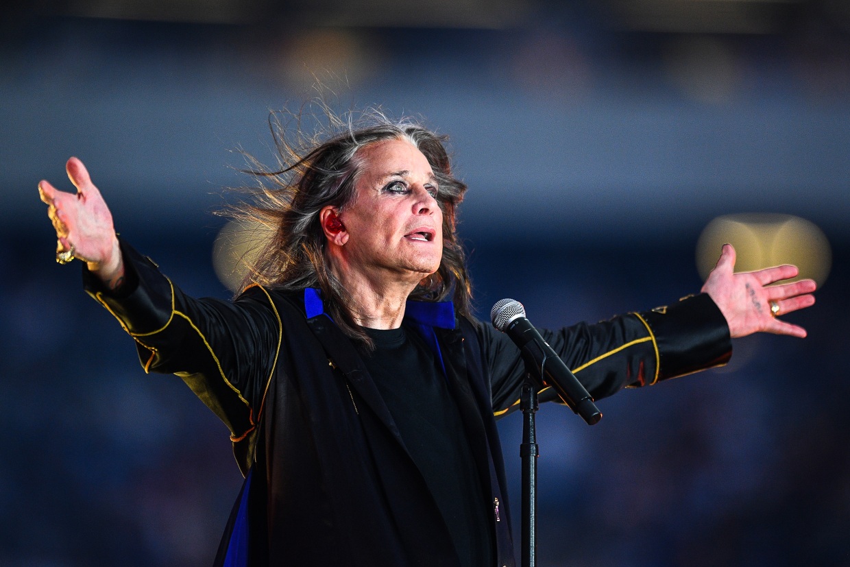 Ozzy Osbourne cancels 2023 tour dates, says spinal injury means his  'touring days have ended
