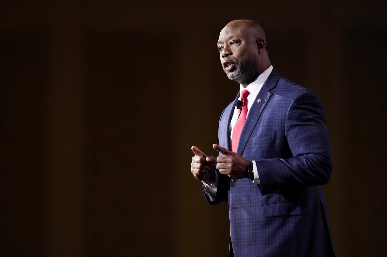Sen. Tim Scott, R-S.C., speaks at an annual leadership meeting of the Republican Jewish Coalition on Nov. 19, 2022, in Las Vegas.