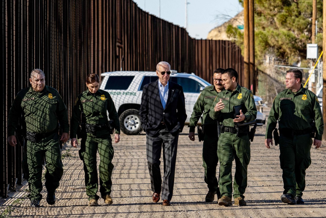 The Biden administration is considering executive action to deter illegal migration at the southern border (nbcnews.com)