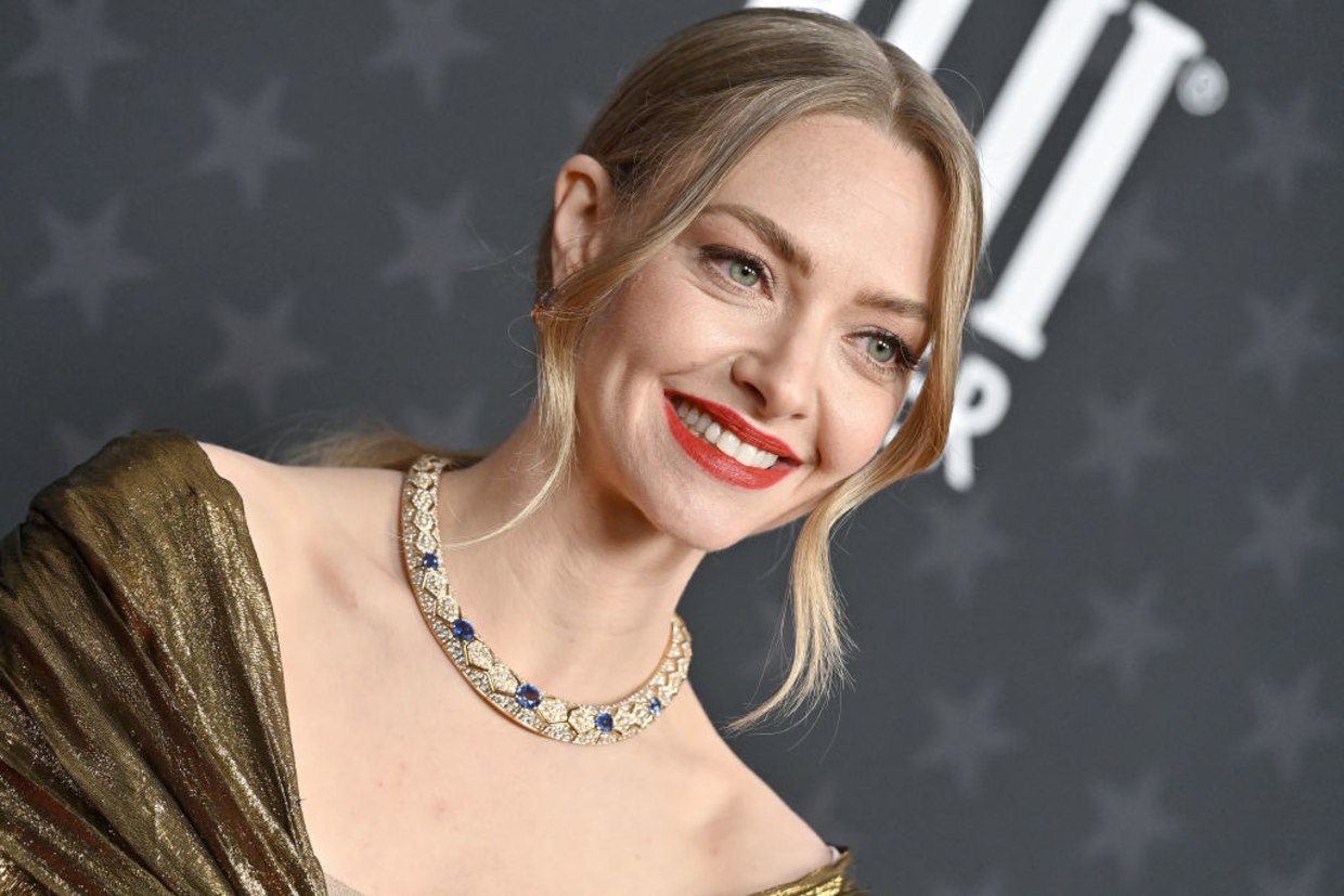 Amanda Seyfried Guesses Why Karen From 'Mean Girls' Is A Favorite