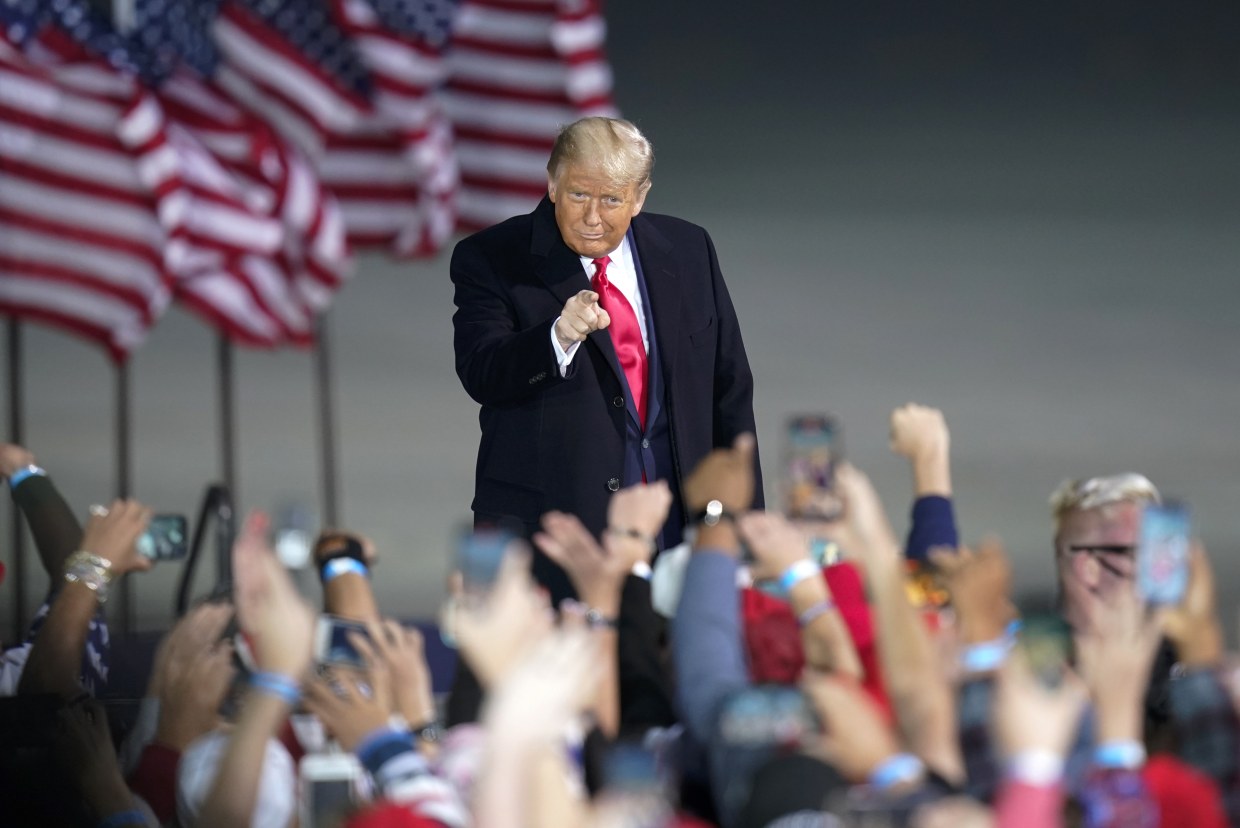 Donald Trump at a campaign rally at Des Moines International Airport, in Des Moines, Iowa