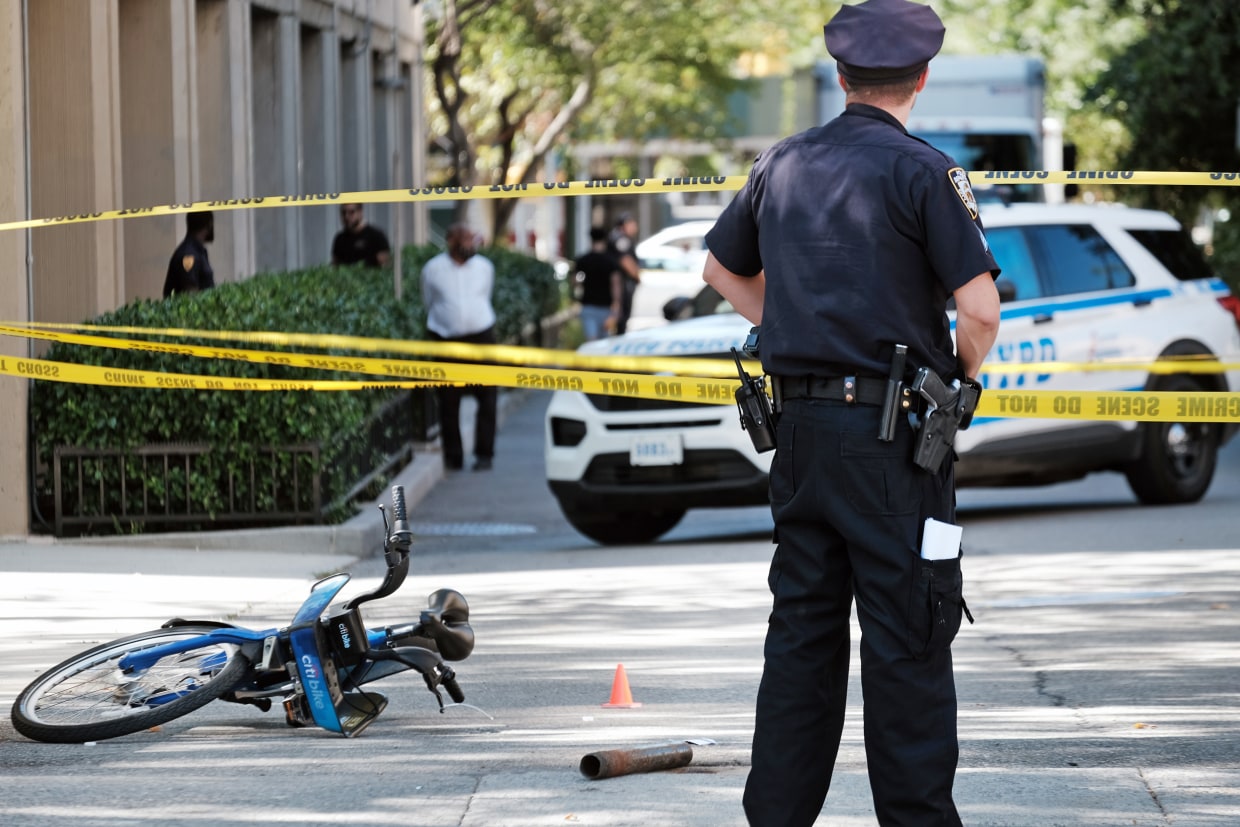 The scene of a shooting in lower Manhattan on Sept. 1, 2022.
