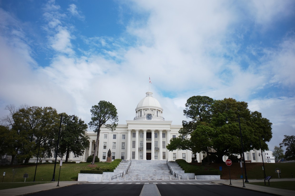 Alabama GOP legislator agrees to plead guilty to voter fraud (nbcnews.com)