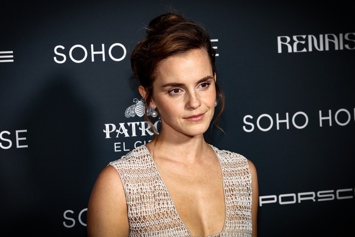 Emma Watson banned from driving for speeding