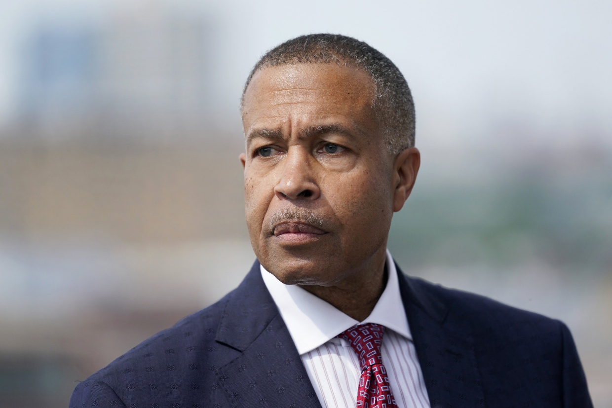 Senate GOP grapples with primaries in top targets.
