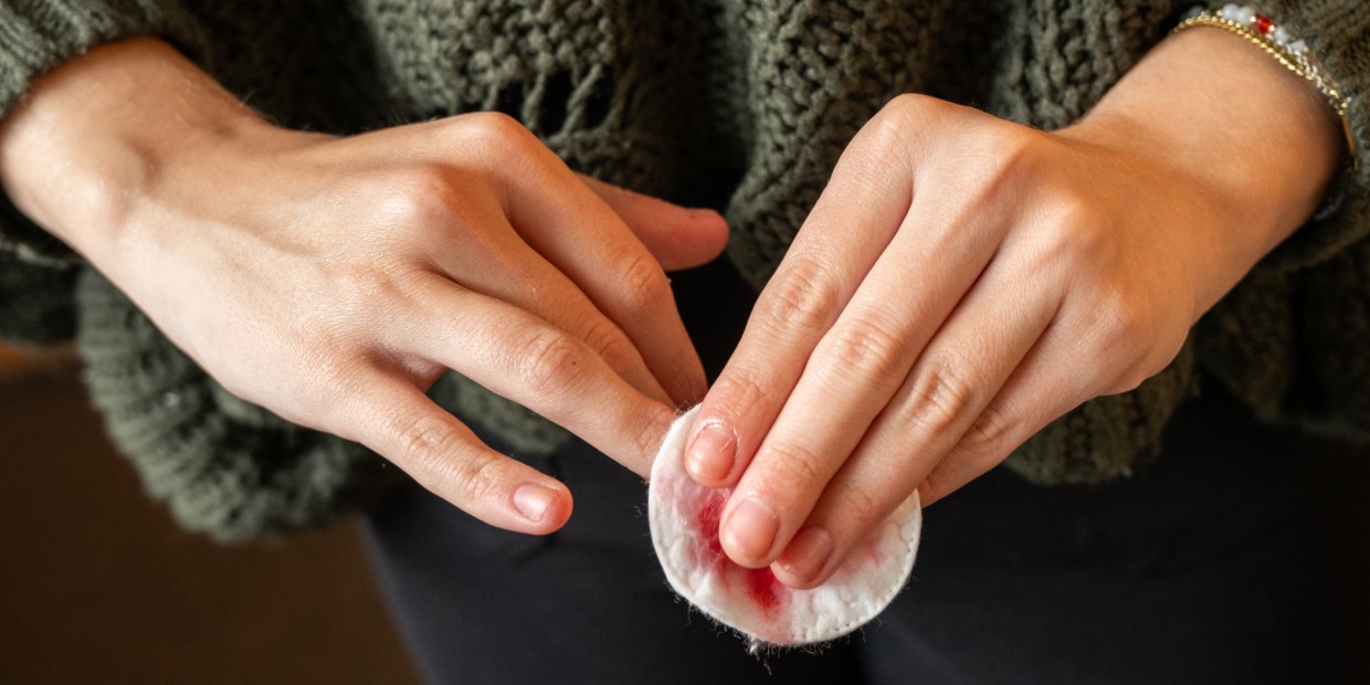 Will my nail fall out from pulling back my cuticle too far? : r/calmhands