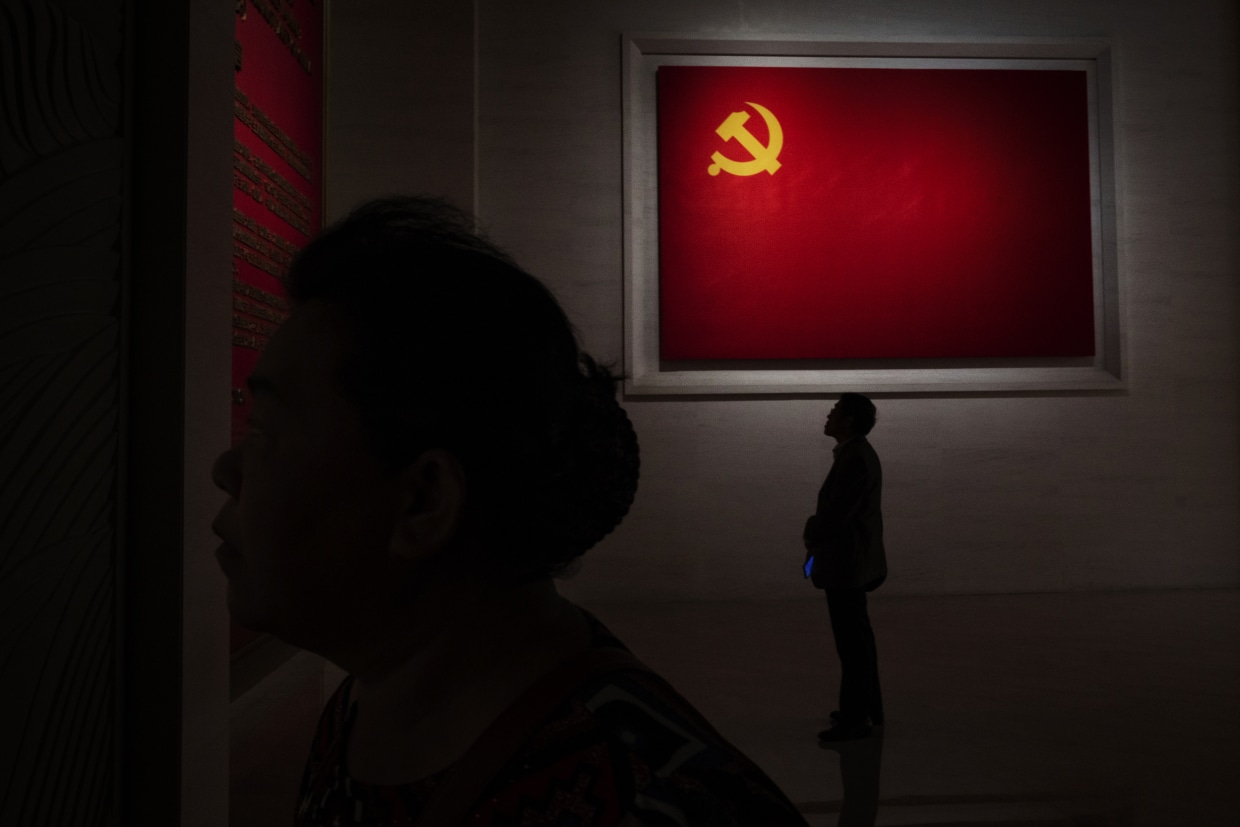 China's Political System Is Broken (wai ying, nei ruan)