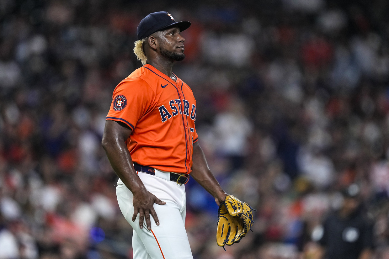 Houston Astros pitcher Ronel Blanco handed 10-game suspension over 'sticky  substance' on glove