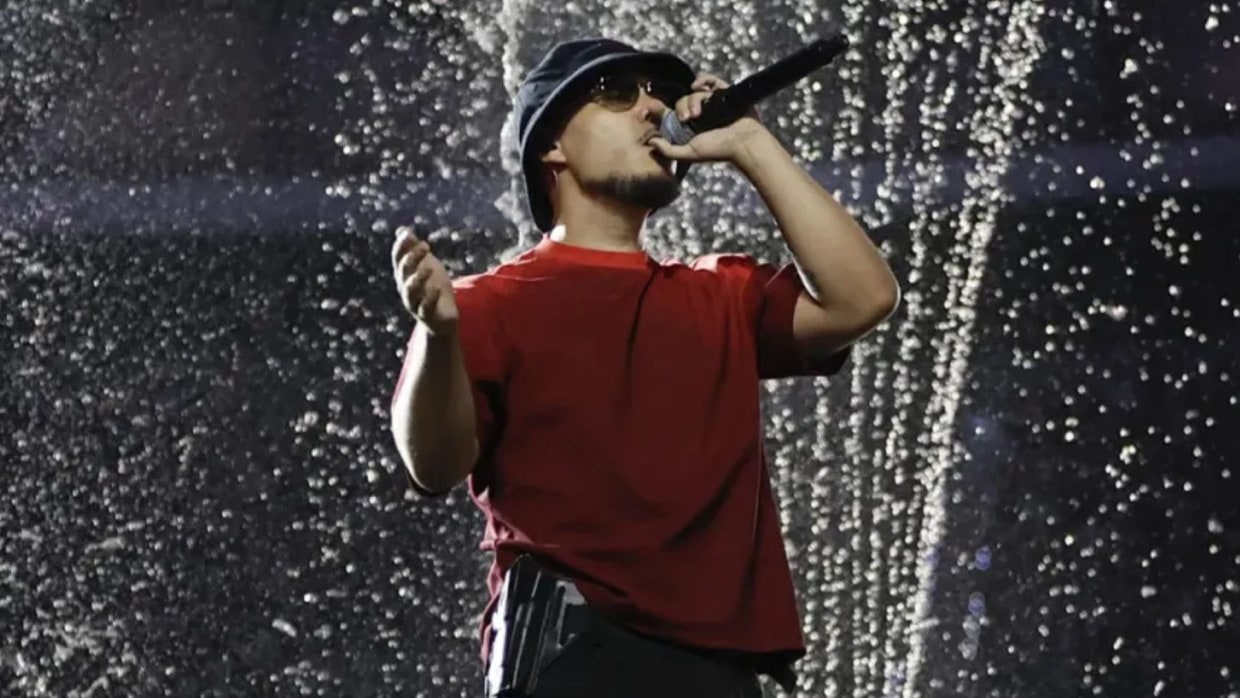 Romeo Santos, Nicky Jam, Calibre 50, Servando y Florentino estrenan música  nueva en Uforia #NewMusicPicks: | Estaciones de Radio Música | Univision, image size:1240x698