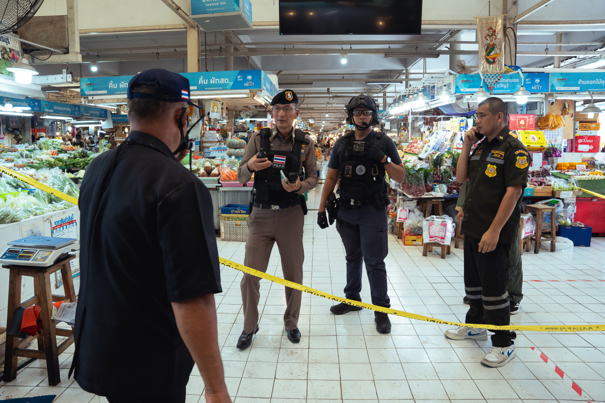 Six killed in Bangkok market after gunman opens fire