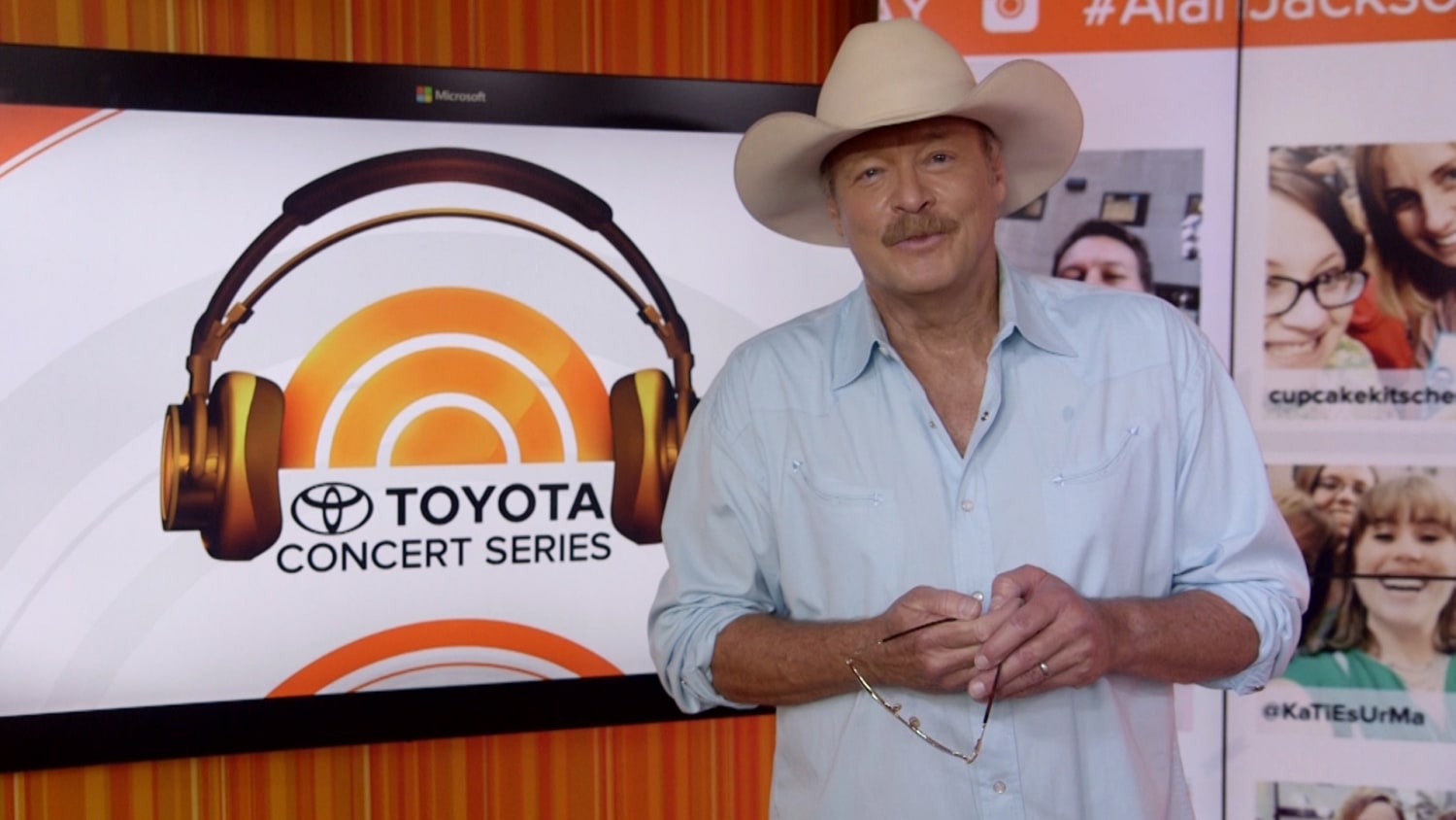 How did Alan Jackson’s wife help him get his big break?