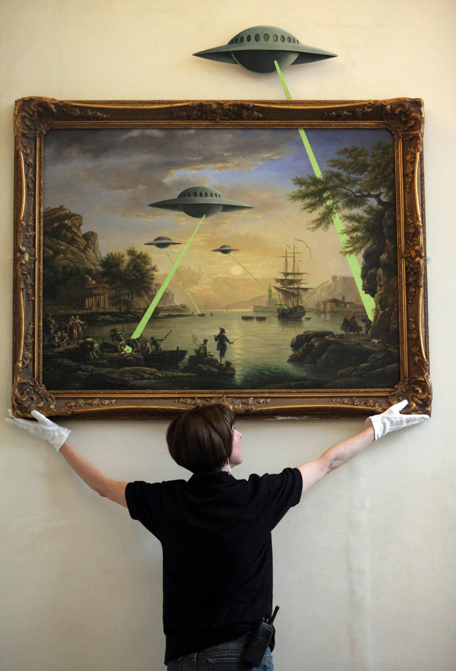 Graffiti star Banksy launches biggest art show