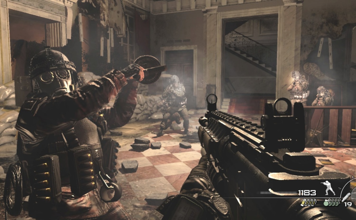 Call of Duty: Advanced Warfare Features the Dumbest Interactive Moment in  Gaming