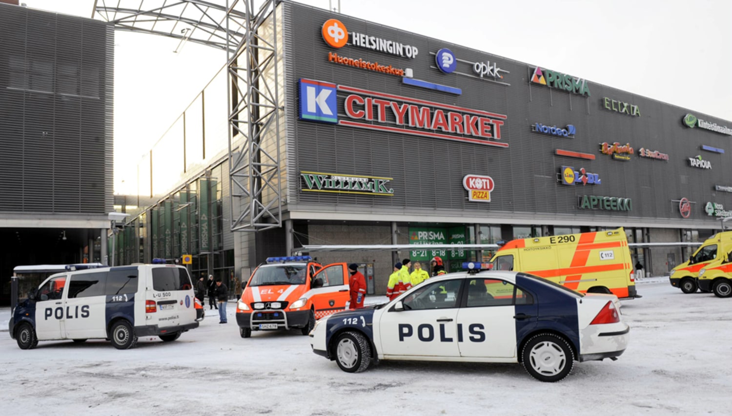 Police: Gunman kills 5 in Finland, then self