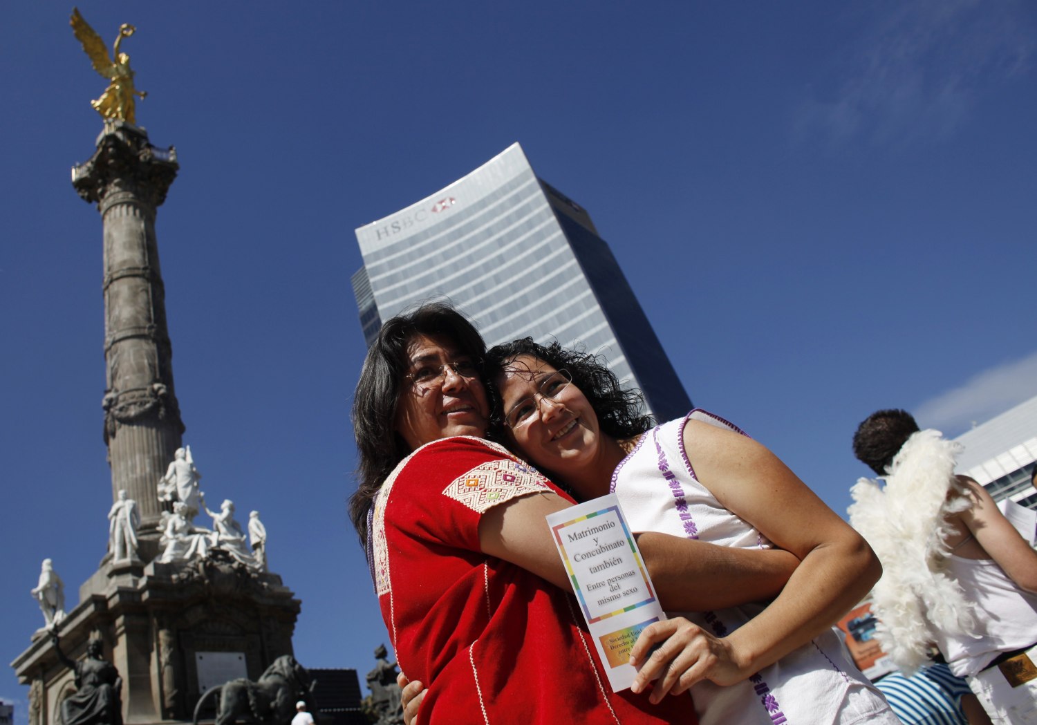 Mexico City enters gay marriage, adoption fray