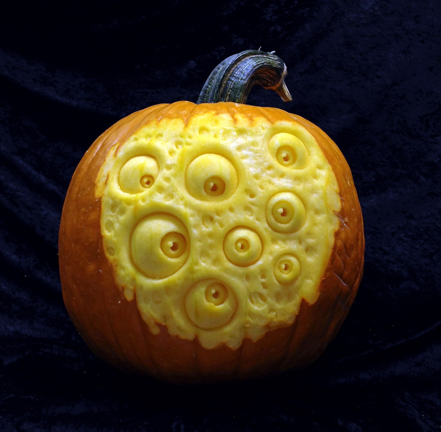 Carved clearance pumpkin eyes