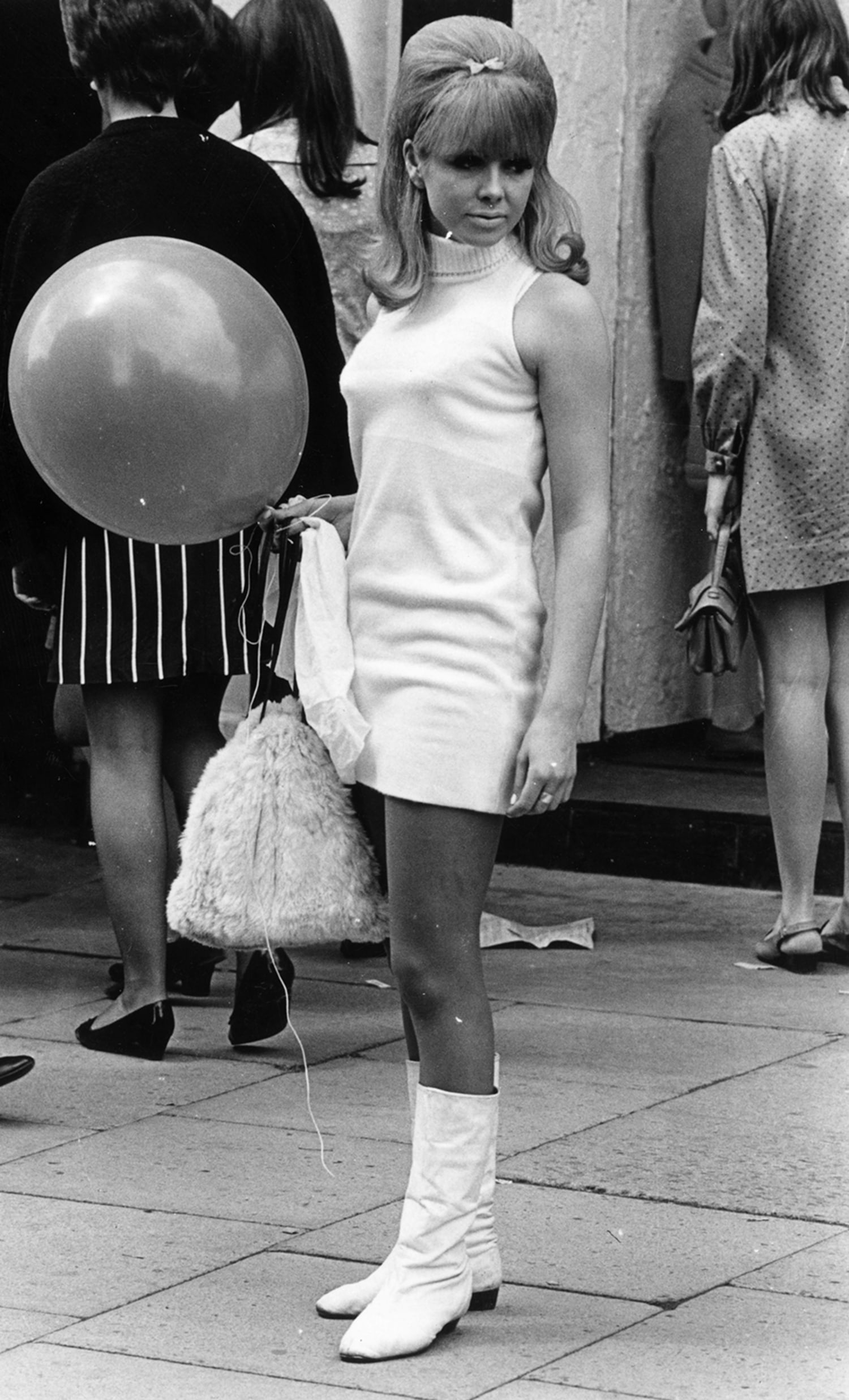 Throwback thursday store outfits 60s