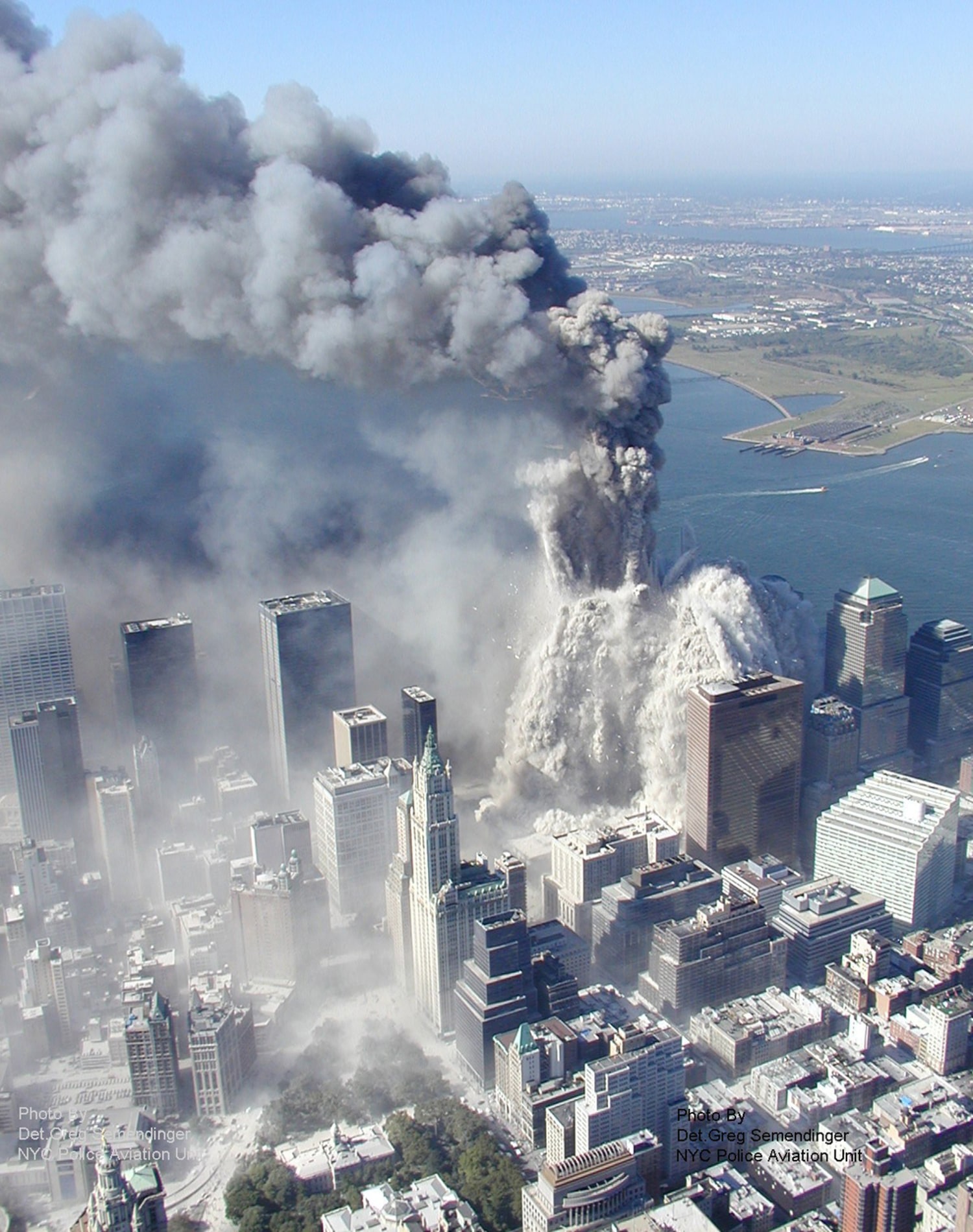 Newly released 9/11 photos
