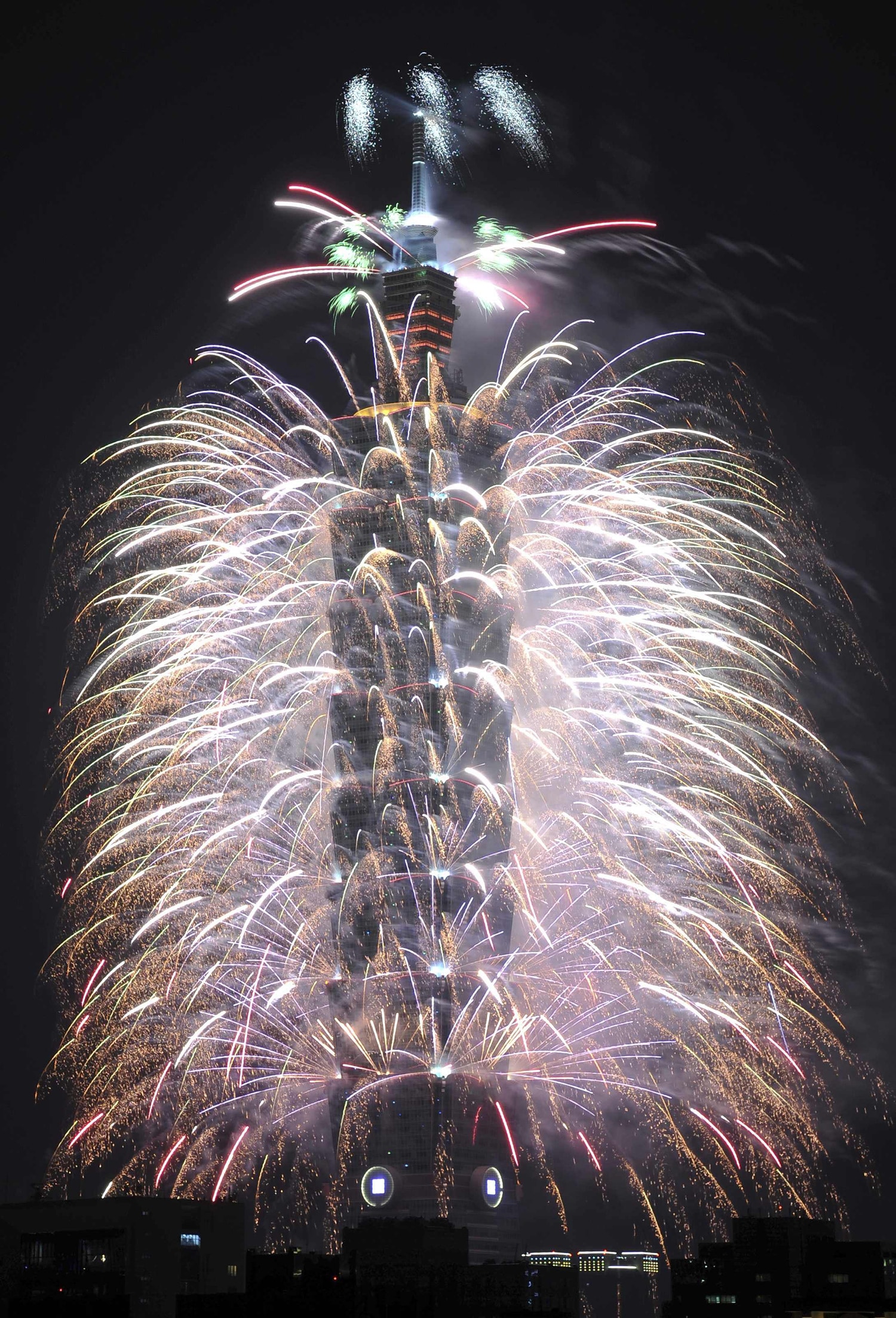 ss-131231-new-year-taiwan.jpg