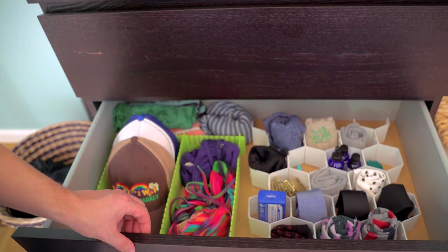 messy-sock-drawer 