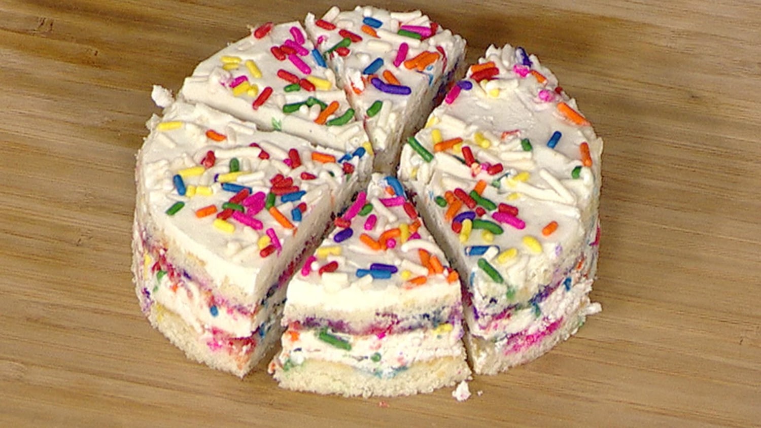 Wonder Woman Birthday Cake - Flecks Cakes
